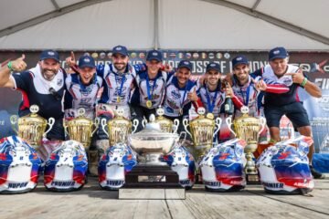 MOTO. LA FRANCE DU SIDECAR CROSS SUR LE TOIT DU MONDE !