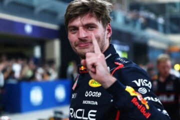 F1. A SEPANG VERSTAPPEN SIGNE LA POLE DEVANT HAMILTON ET HADJAR
