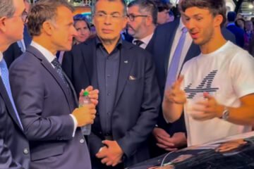 MONDIAL AUTO 2026. STAND ALPINE … LOIN DE LA RÉALITÉ