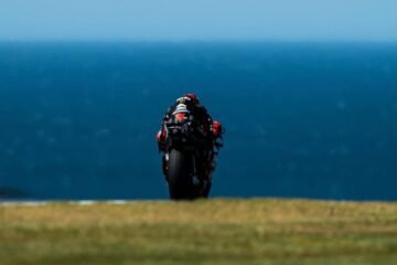 MOTOGP. MARCO BEZZECCHI ET APRILIA BRILLENT A PHILLIP ISLAND EN AUSTRALIE